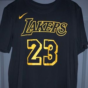 Lebron James, Lakers T-Shirt.